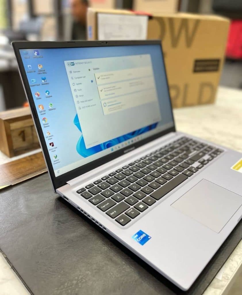 فروش لپ تاپ و کامپیوتر نو رایانه گستر در مهرشهر کرج