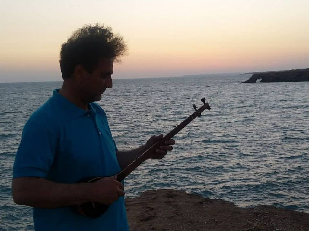 آموزشگاه موسیقی رهاوی در نیشابور