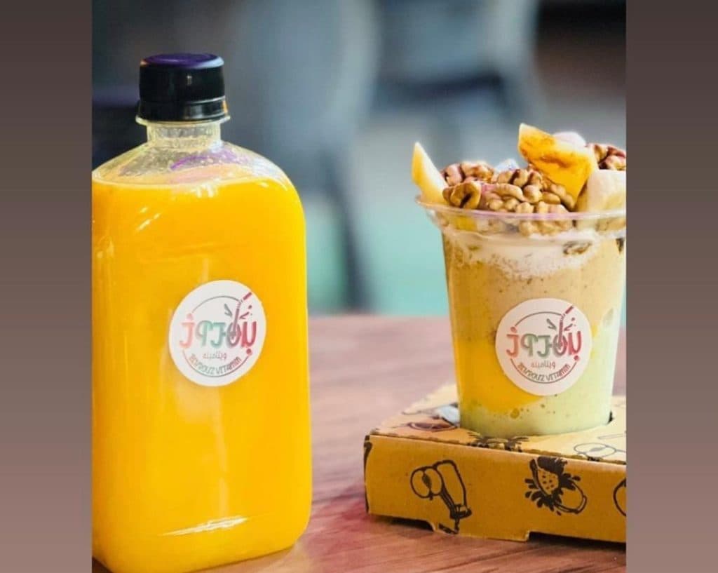 آبمیوه ویتامینه بهروز در بلوار حمزه کرمان