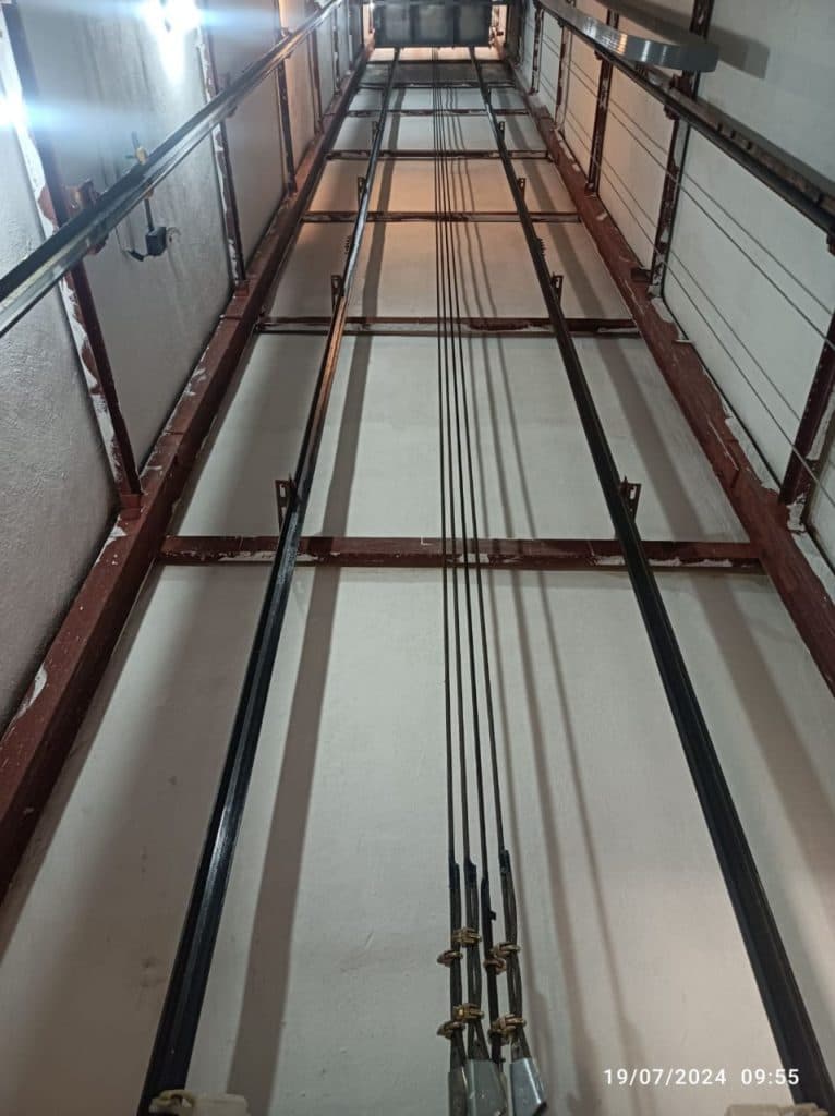 فروش و نصب آسانسور رایان پارس چهلستون خورزوق