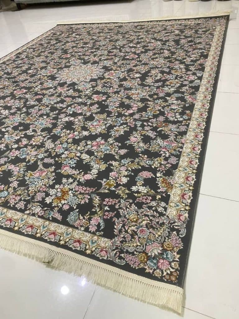 فروشگاه فرش ماشینی فرجی در کاشان