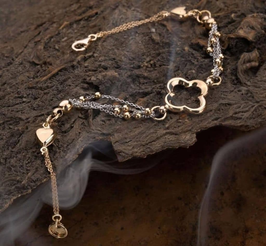 گالری طلا جواهر لوکس و آب شده دورادو در بابل