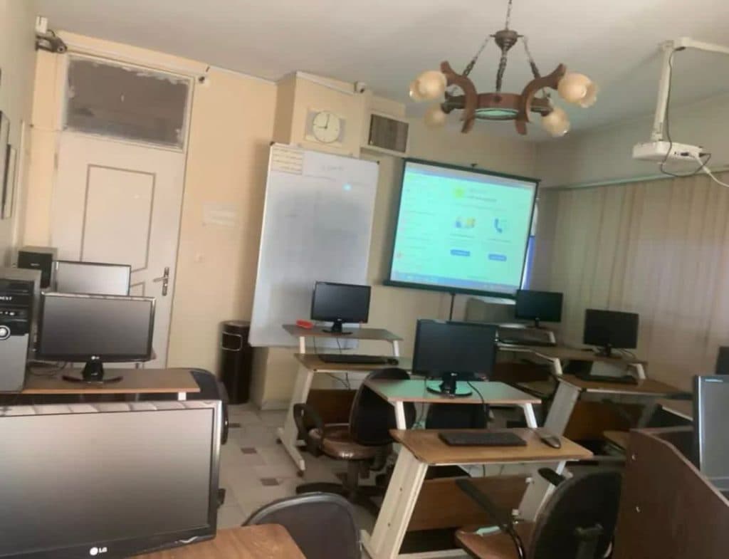 مجتمع آموزش کامپیوتر MIT در کرمان