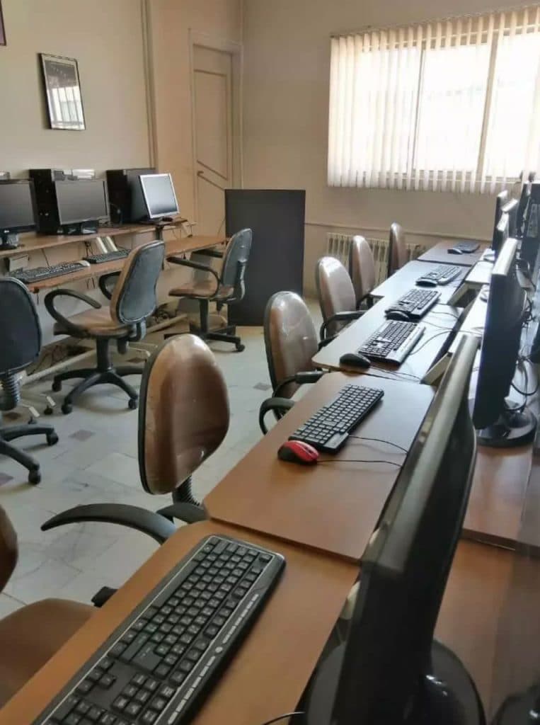 مجتمع آموزش کامپیوتر MIT در کرمان