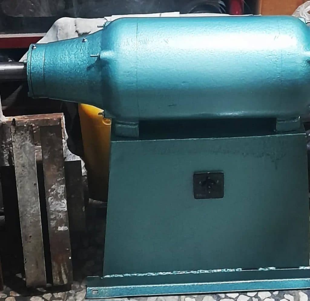 تولید و فروش لوازم پرداختکاری حسین ندایی در بهارستان