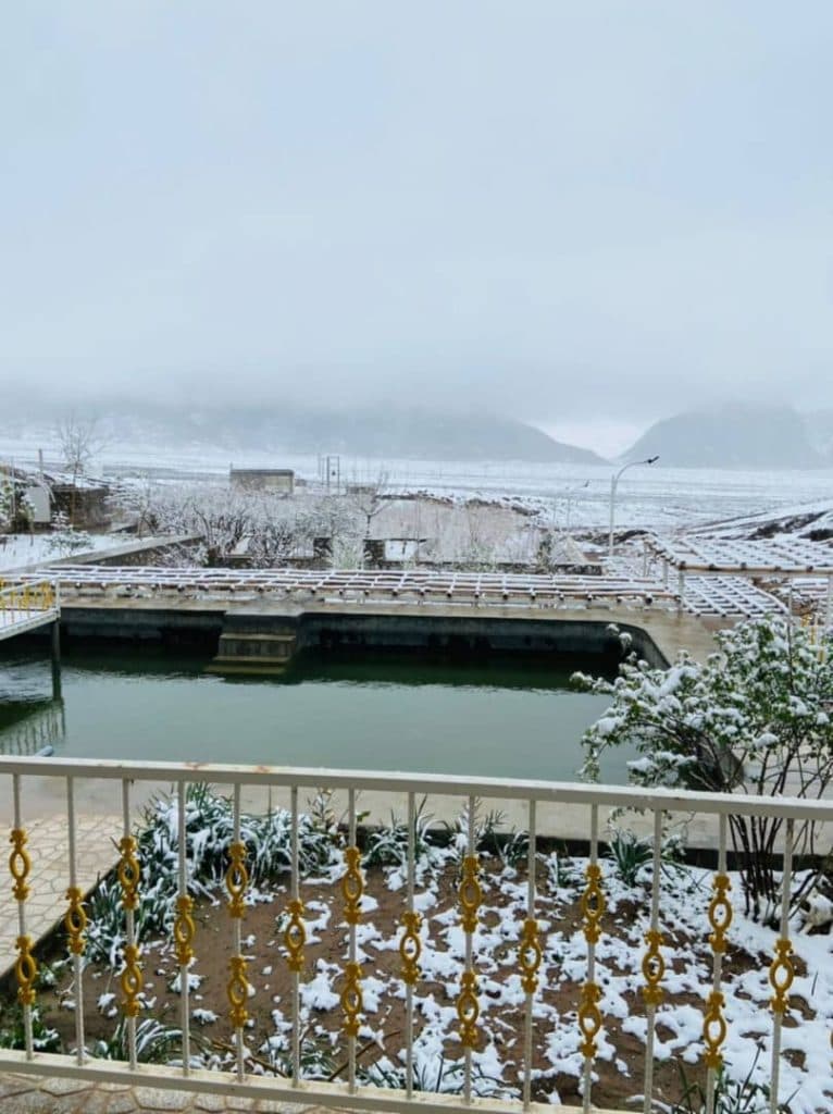 اجاره ویلا سنگی استخردار آرامش کده شابلی در اردکان