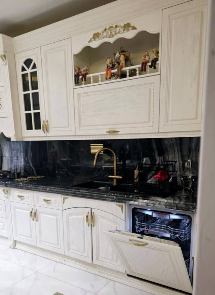 اجاره ویلا استخردار شبانه روزی سیلور استار در کلارآباد