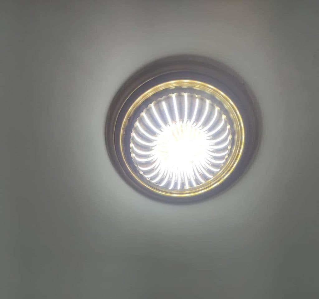 ساخت و فروش لامپ و لوستر دست ساز احمدی در بوئین زهرا