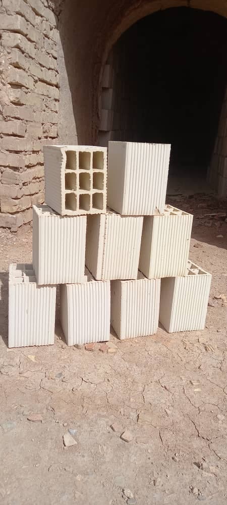 کارخانه تولیدی شال سفال برادران بابا حسینی در قزوین