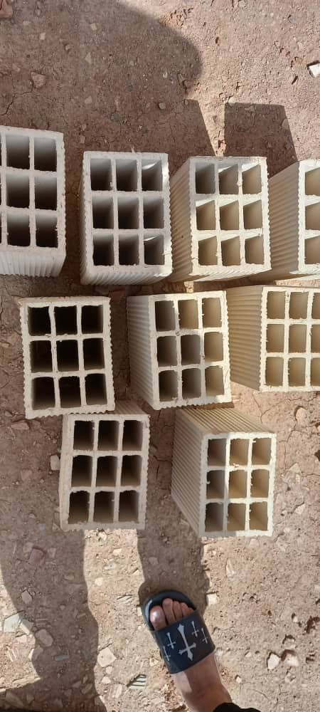 کارخانه تولیدی شال سفال برادران بابا حسینی در قزوین