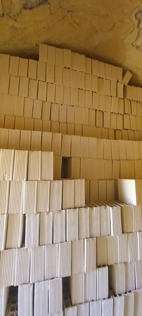 کارخانه تولیدی شال سفال برادران بابا حسینی در قزوین