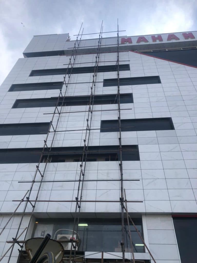 نصب و اجاره داربست فلزی مریخ در انزلی