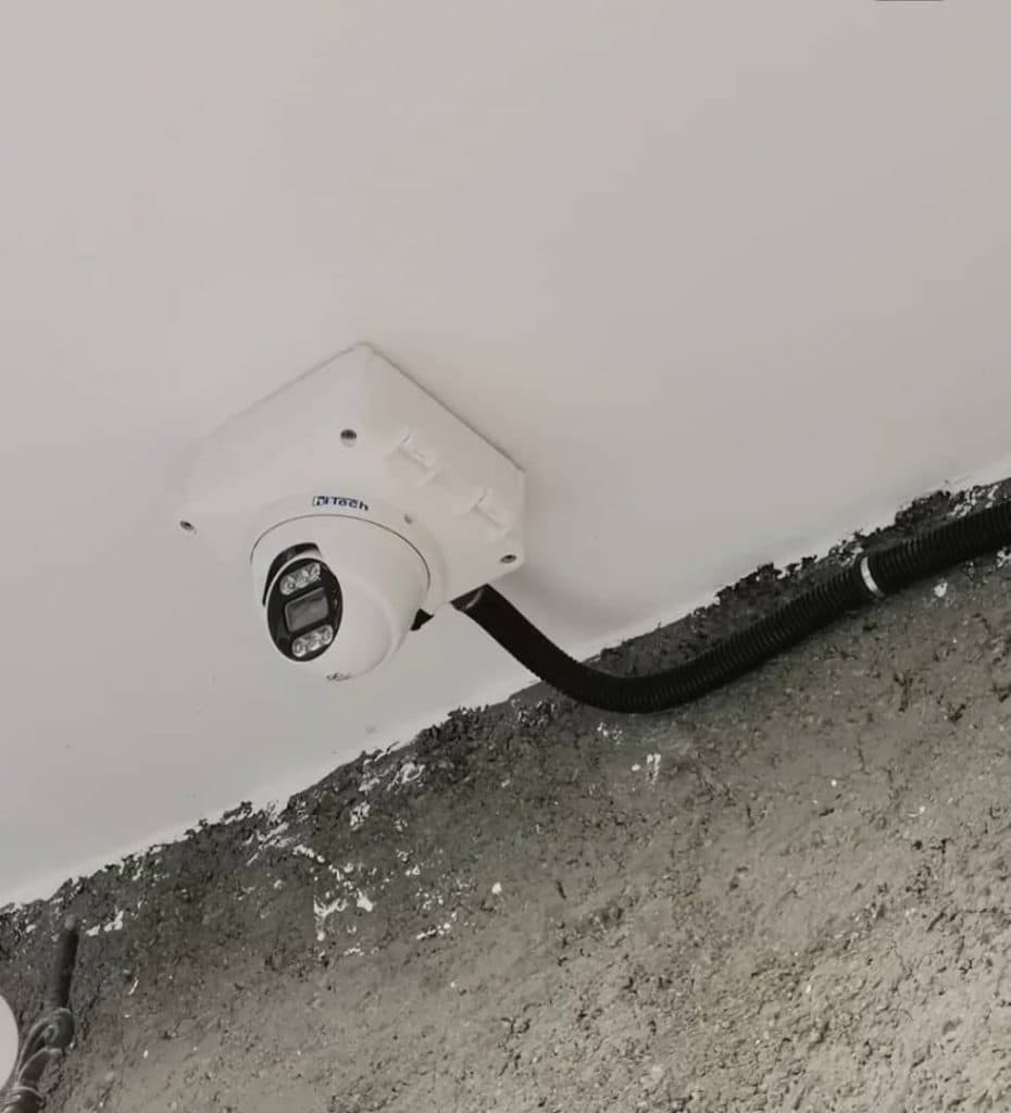 نصب و فروش دوربین مداربسته آدینه در ولیعصر تبریز