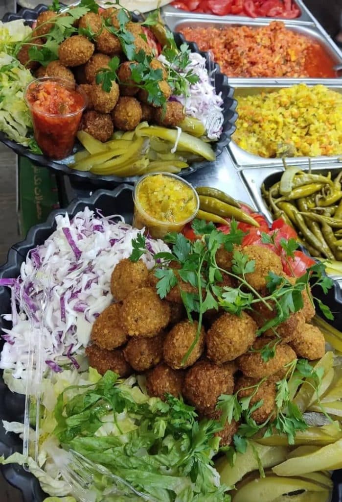 فلافل سرای جناب خان در شوشتر