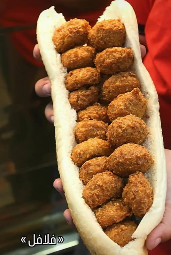 فلافل سرای جناب خان در شوشتر