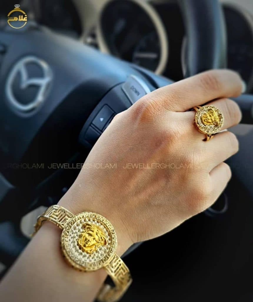 گالری طلای کم اجرت با درصد پایین غلامی در صومعه سرا