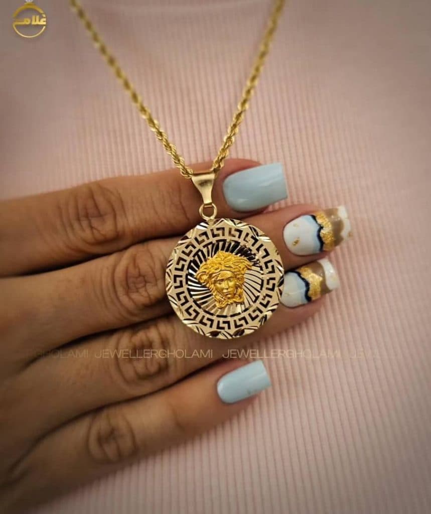 گالری طلای کم اجرت با درصد پایین غلامی در صومعه سرا