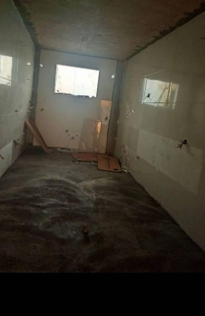 کاشی کاری و سرامیک کاری امینی در اصفهان