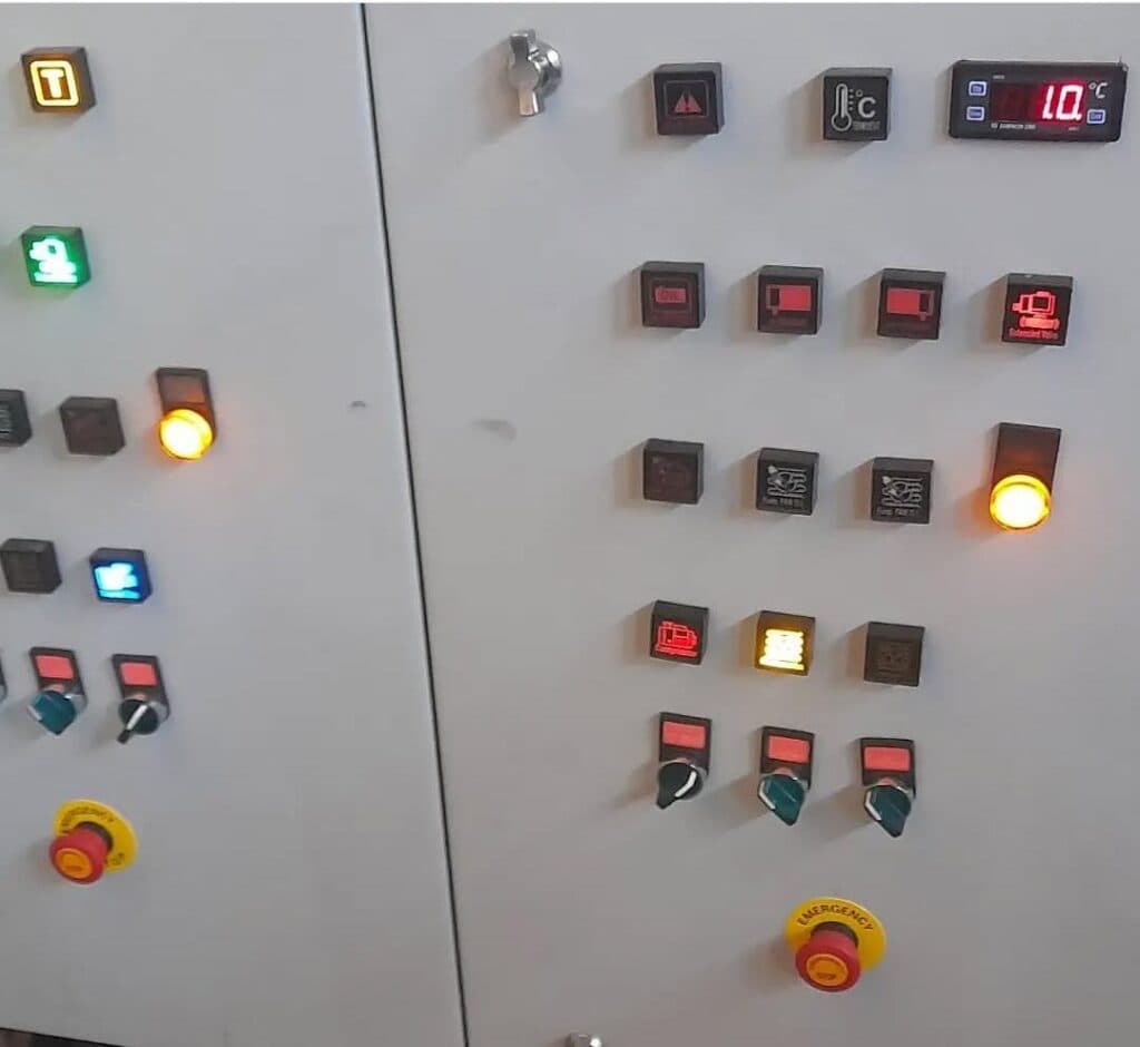 راه اندازی و تعمیرات چیلر و سردخانه سرما تجهیز صبا در قزوین