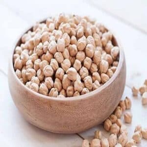 خرید و فروش عمده نخود با تناژ بالا آذین کمپانی در بروجرد