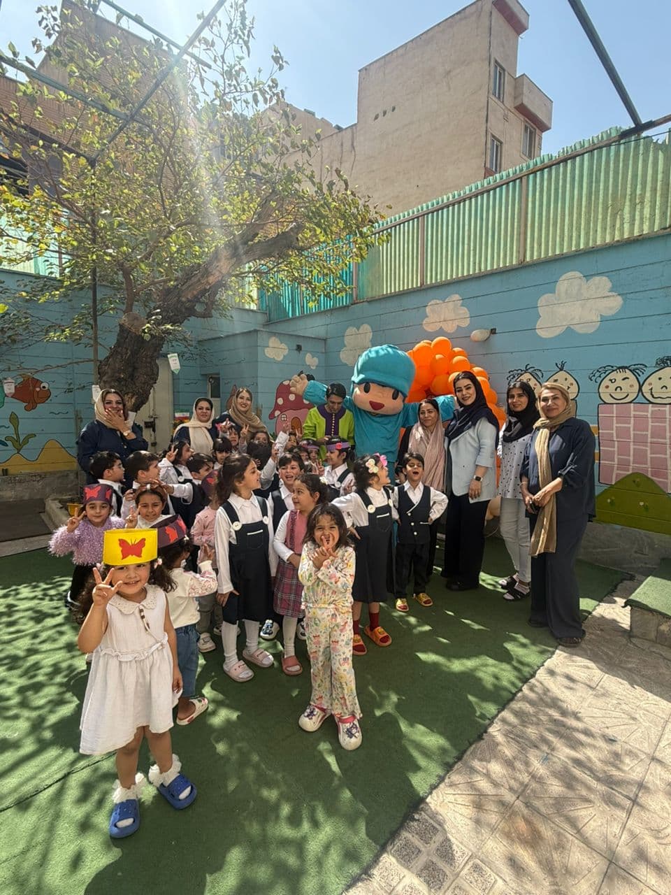 کودکستان و پیش دبستانی عرشیا در جمالزاده جنوبی تهران