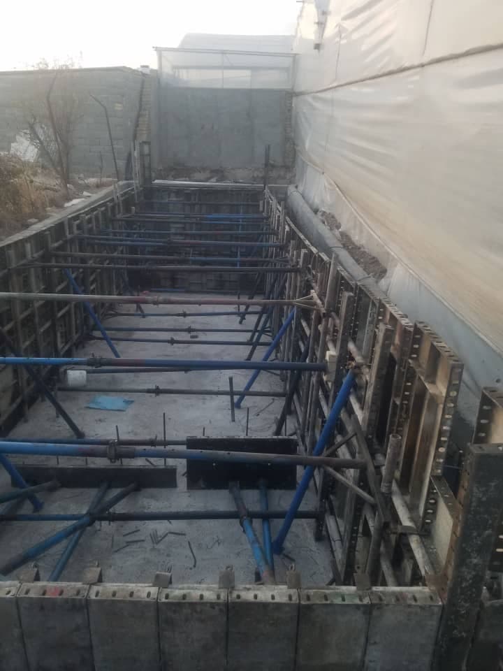 ساخت و اجرا استخر بتنی علیرضا مخصوصی در سهیلیه کرج