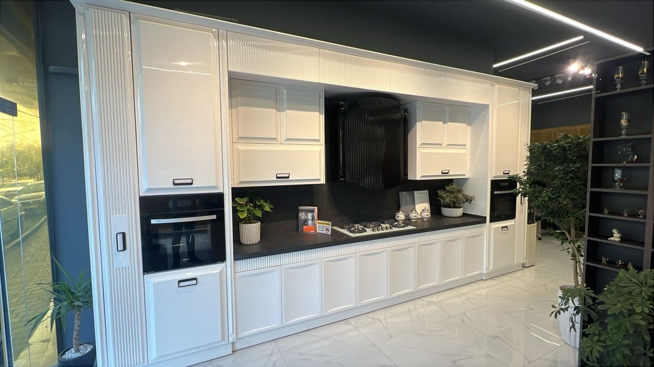 طراحی و اجرای صفحه کابینت کورین و کوارتز برادران هدایتی در جاجرود