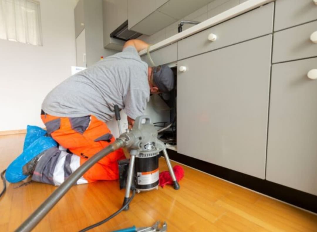 لوله بازکنی و نشت یابی آبان در سمنان