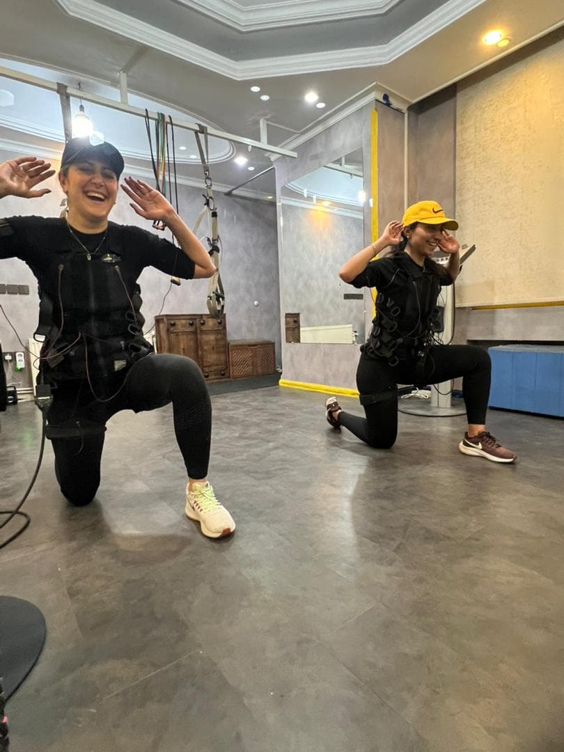 ایکس بادی لاغری ems در ونک و فرشته تهران