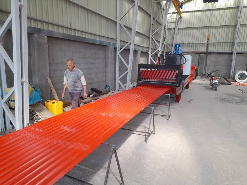 کارگاه تولیدی ورق رنگی بوران پوشش آمل در نمک آبرود