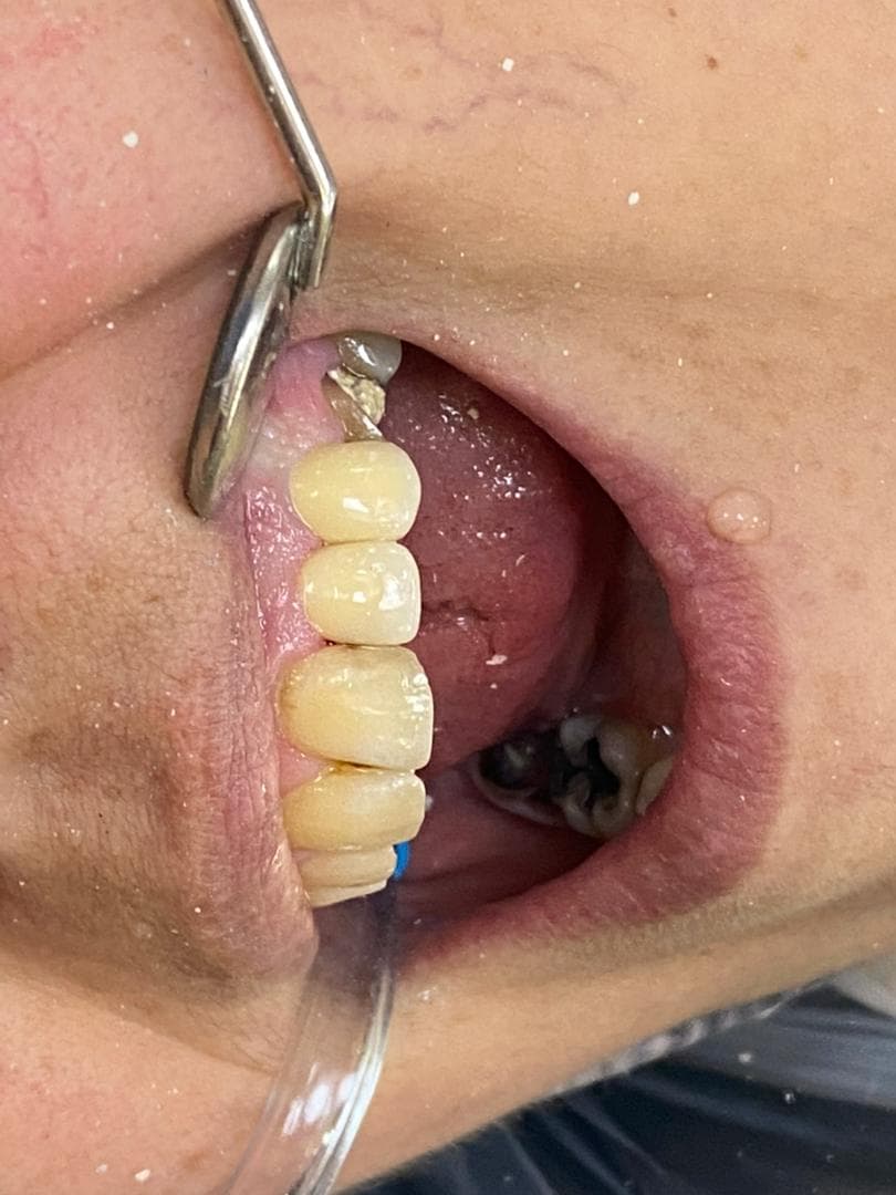 دندانپزشکی تخصصی دکتر کیمیا سلیمیان در شهرکرد