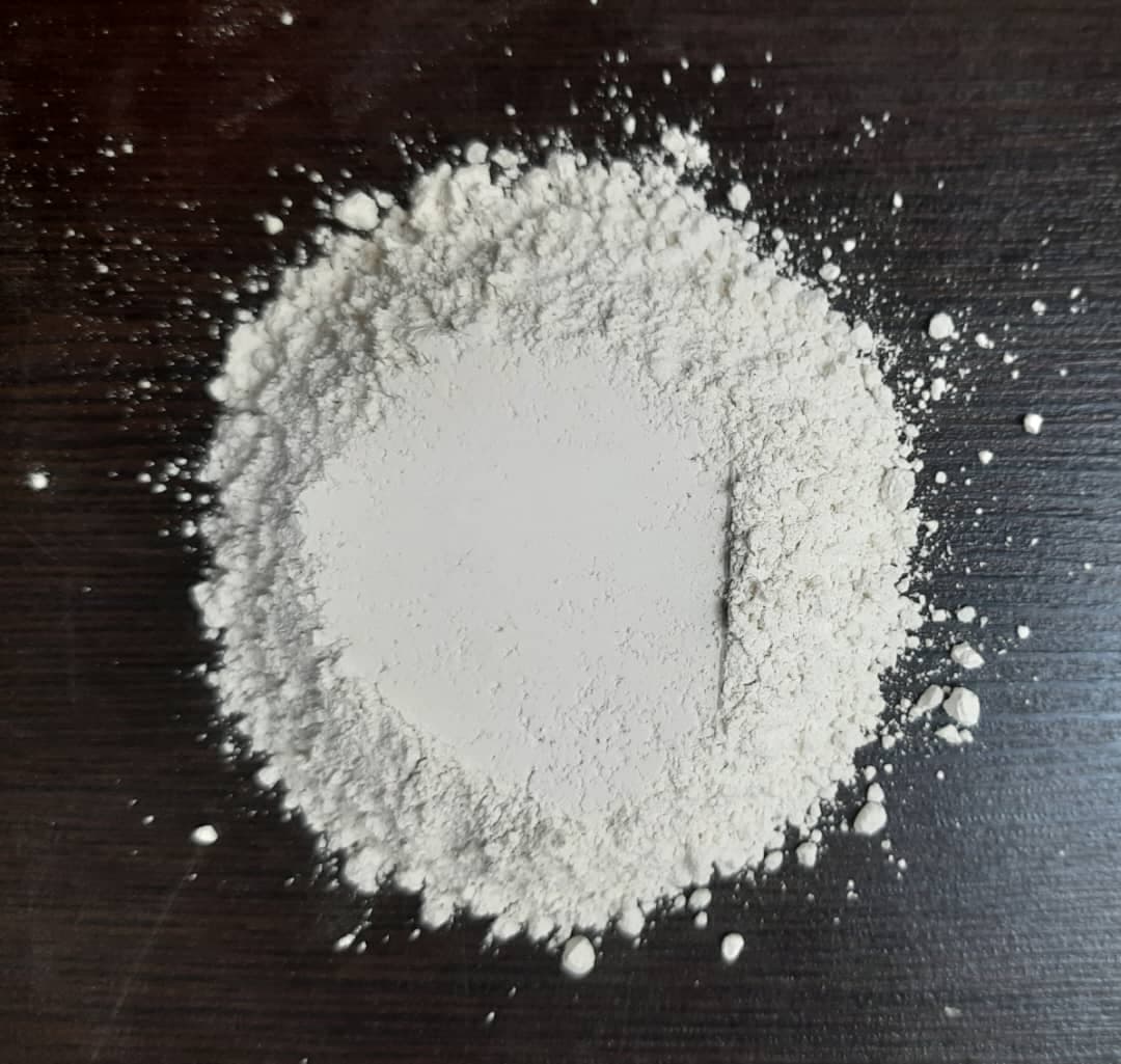 تولید و فروش سیلیس پودری و تصفیه آب الماس سیلیس غرب در همدان