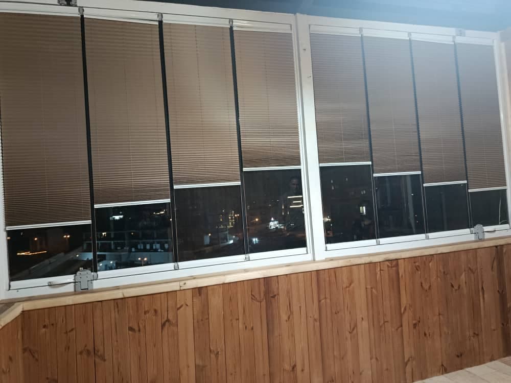 تولیدی توری و پرده پلیسه گروه صنعتی تورآذران در تبریز