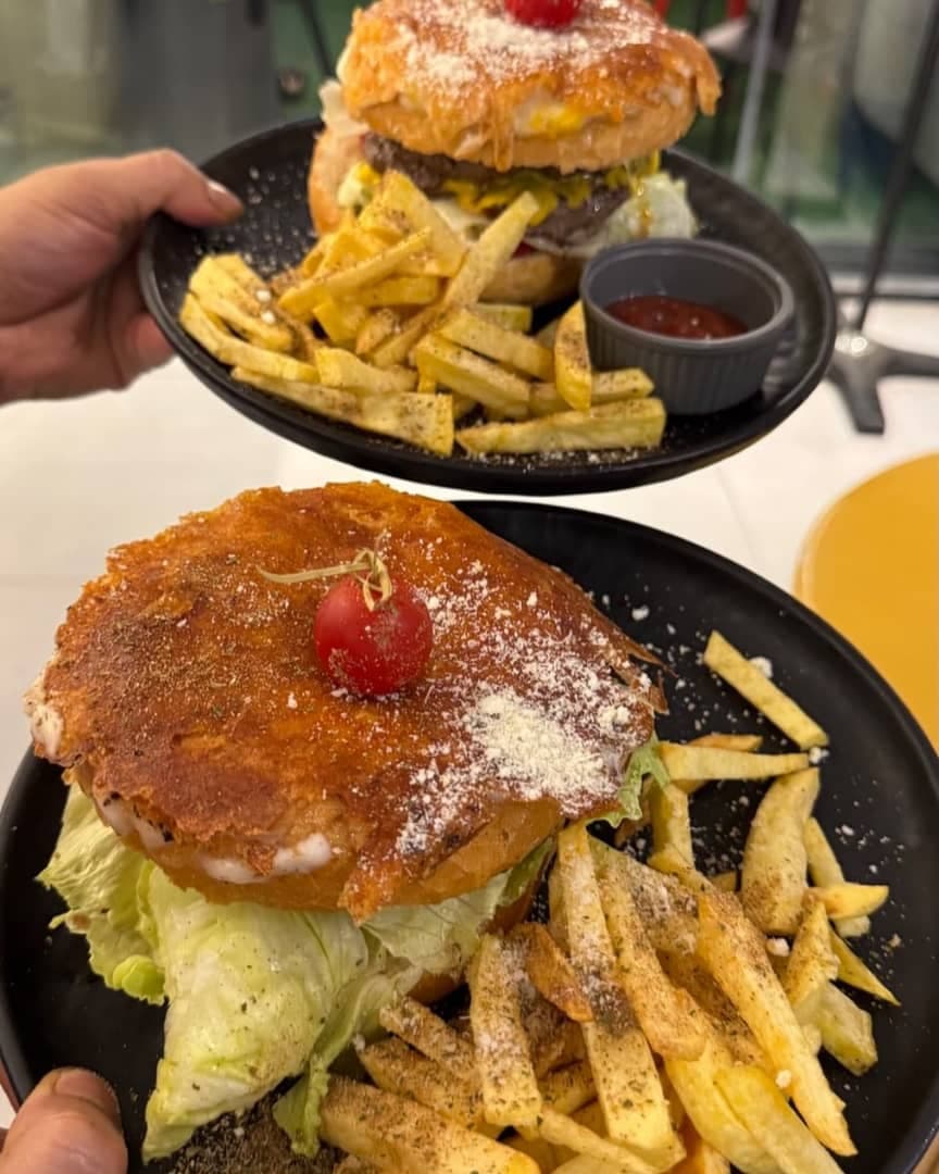 کافه مرلین در لاهیجان