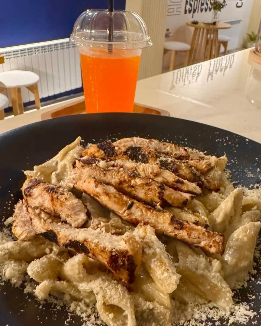 کافه مرلین در لاهیجان