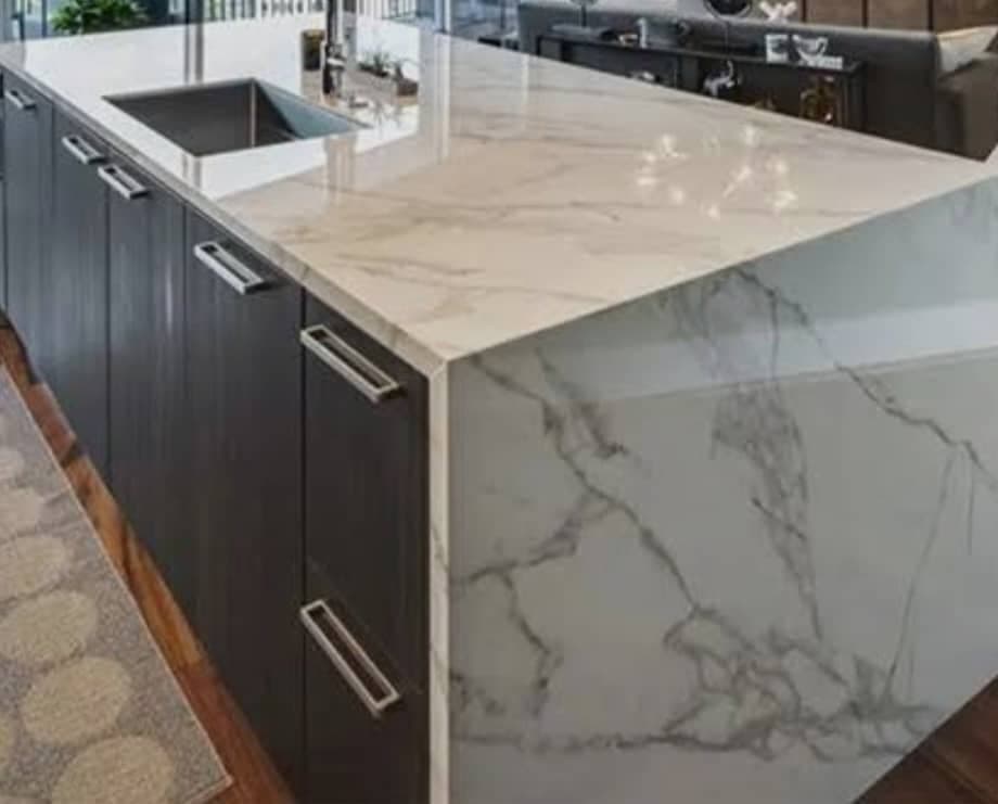 طراحی و اجرا صفحه کابینت کورین و کوارتز کورینو محمد صمدی در غرب تهران