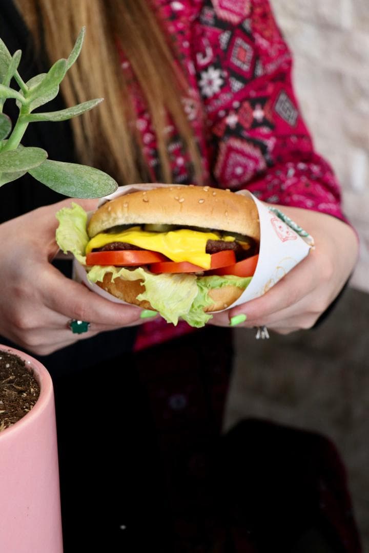 فست فود اسلایدر ایران 14 در اصفهان