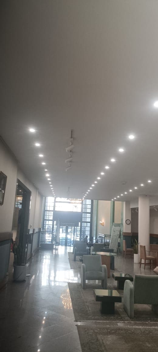 خدمات برقکاری صنعتی و ساختمانی شبانه روزی ابراهیم خدمتگزار در شریعتی تهران