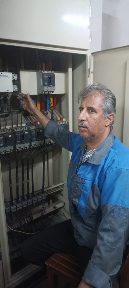 خدمات برقکاری صنعتی و ساختمانی شبانه روزی ابراهیم خدمتگزار در شریعتی تهران