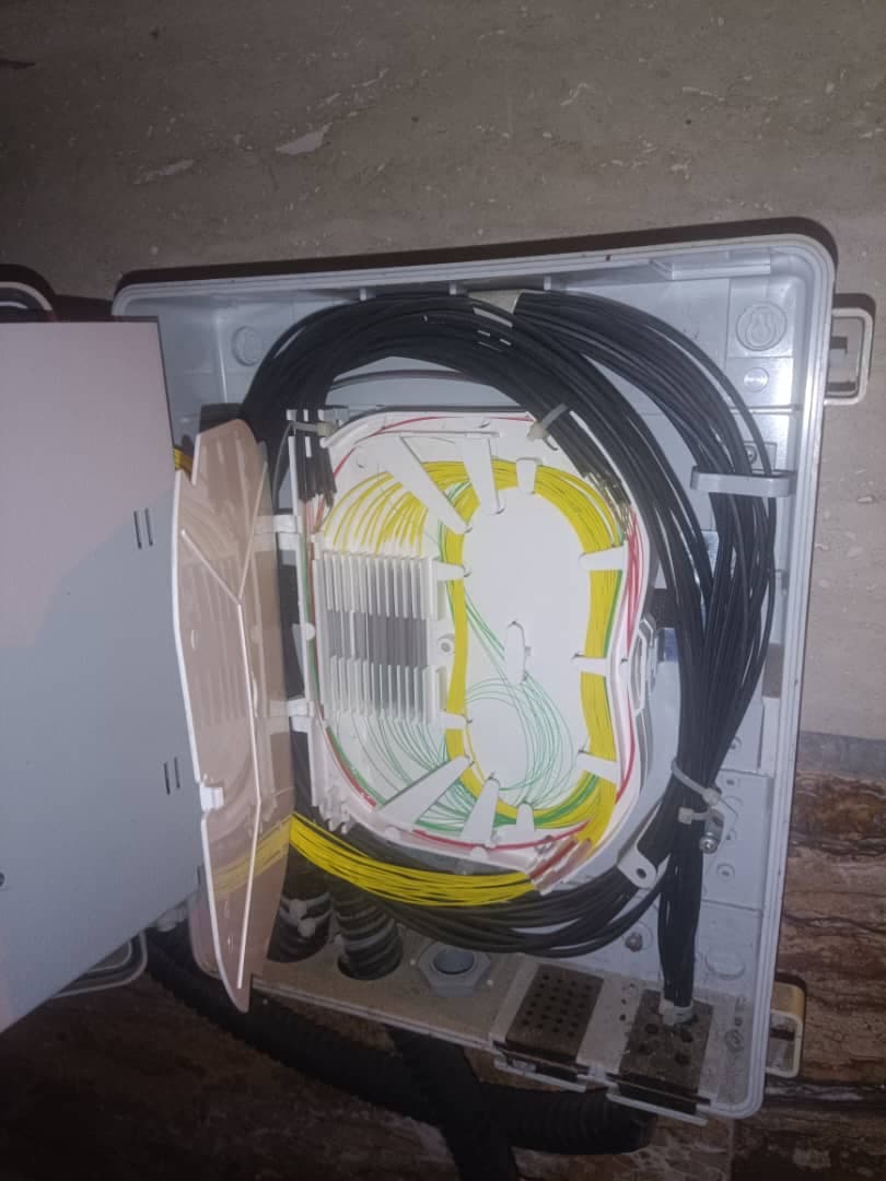 اجرای فیوژن فیبر نوری عبادی در کیش