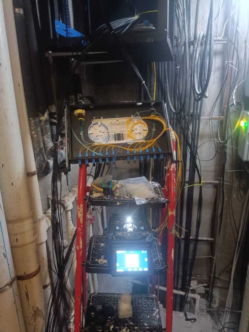 اجرای فیوژن فیبر نوری عبادی در کیش