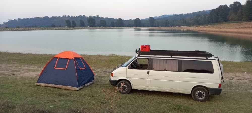 اجاره و رزرو ون vip توریستی دلنورد در مشهد