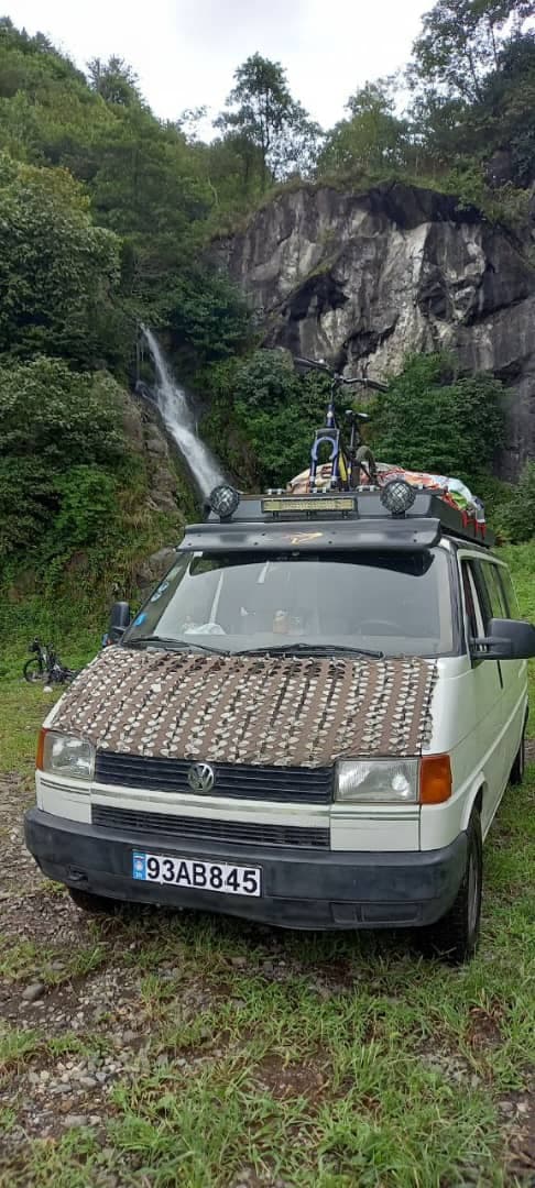 اجاره و رزرو ون vip توریستی دلنورد در مشهد