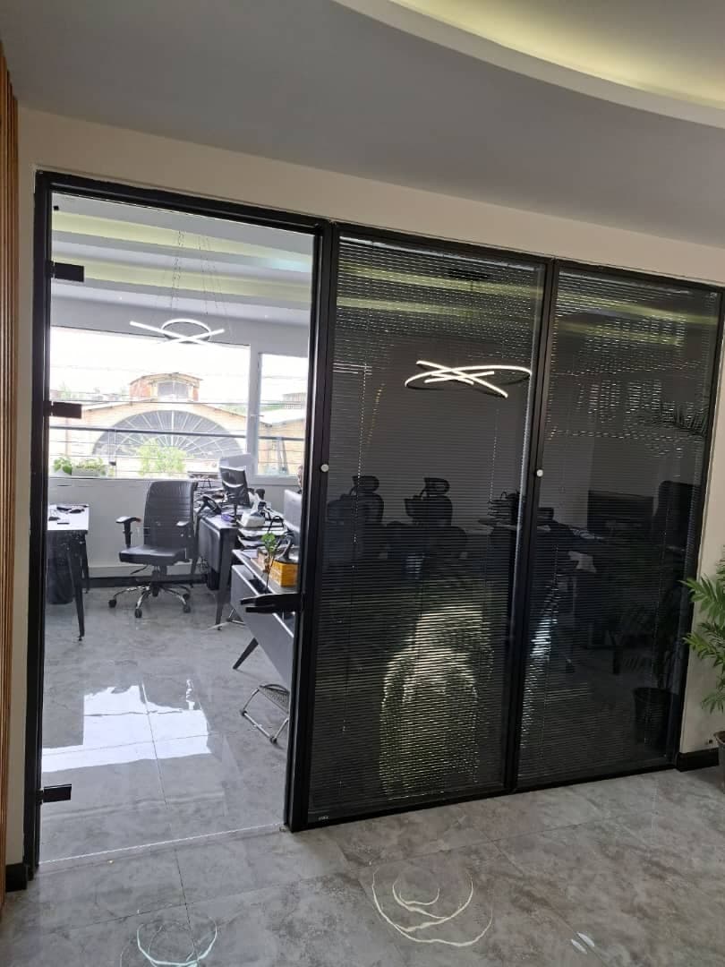 اجرای تخصصی پارتیشن شیشه ای اداری دهدار در تهران