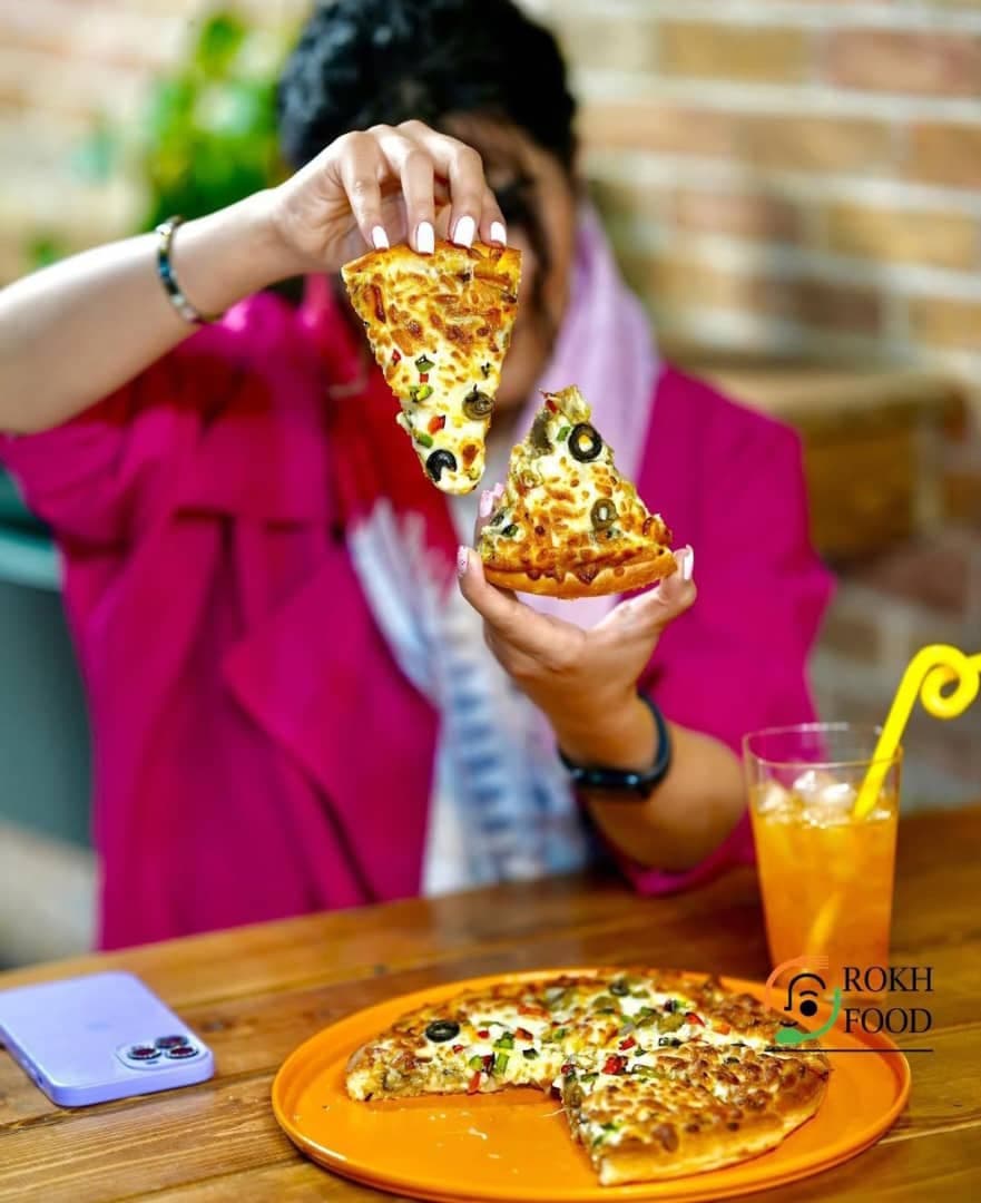 فست فود رخ فود در اهواز