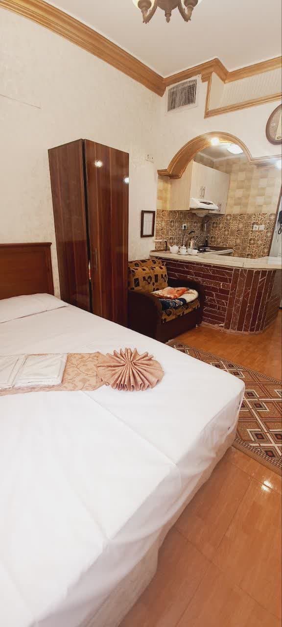 هتل آپارتمان پرستو با رزرو مستقیم در مشهد