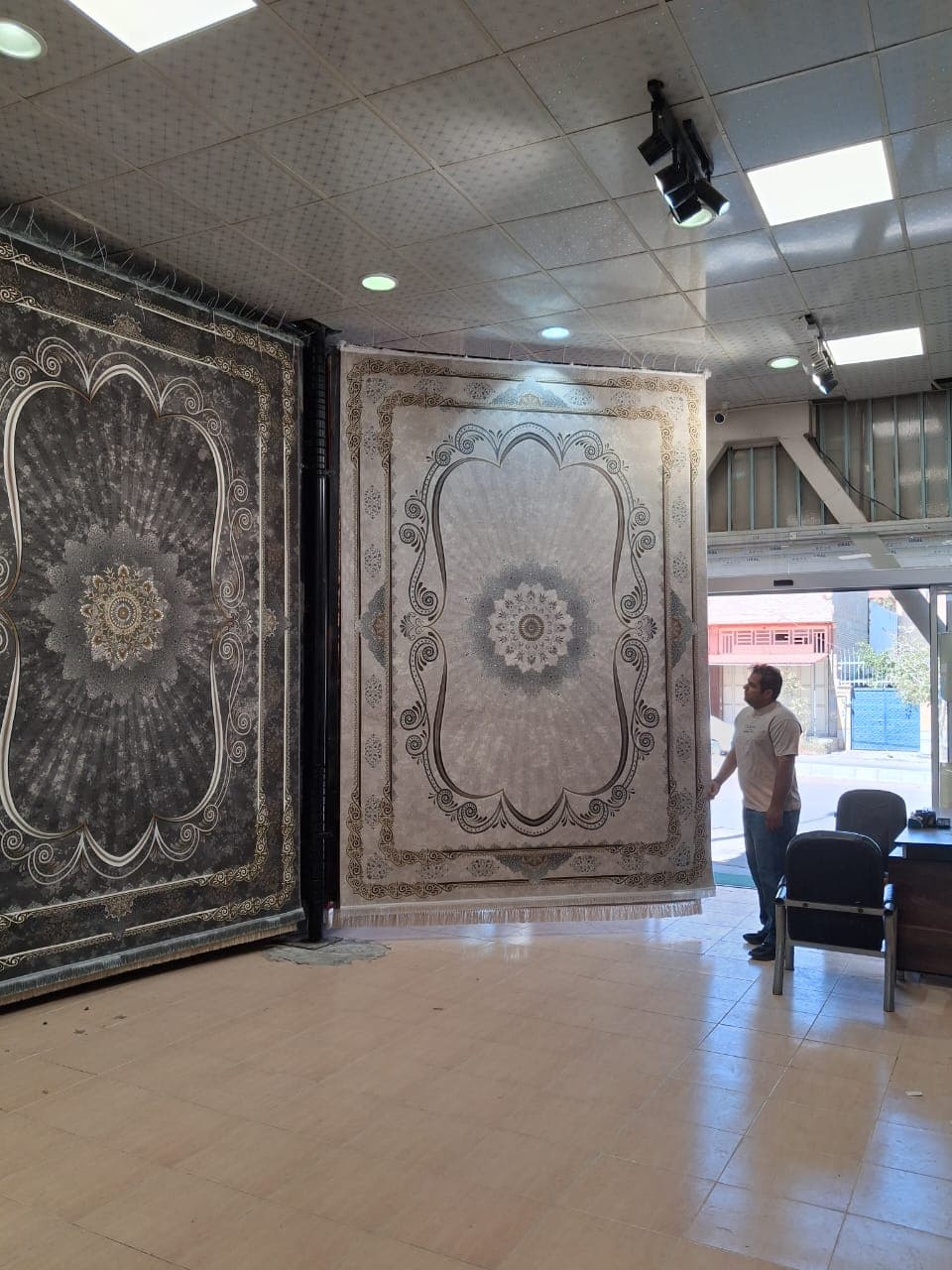 سرای فرش حدادی بوشهر