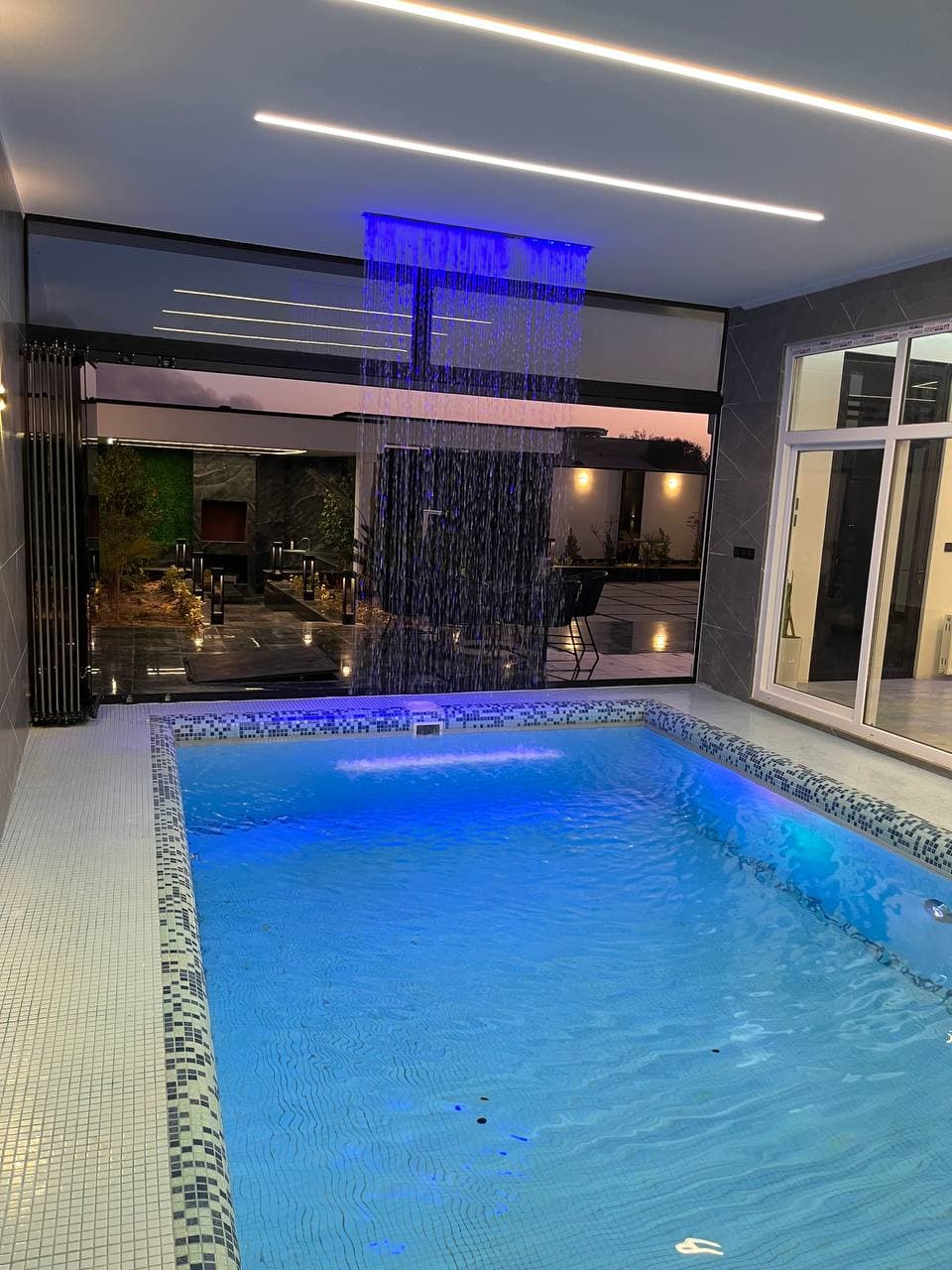 اجاره روزانه ویلا استخردار صدف در رامجین چهارباغ