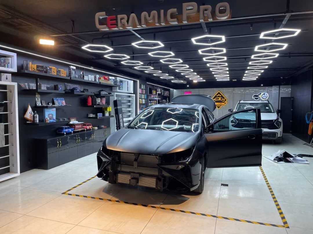 کیلینیک زیبایی خودرو کارنیولند بهادر چراغیان در همدان