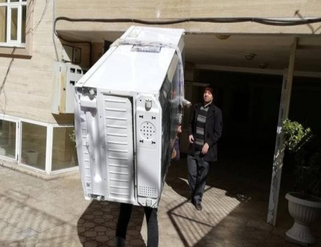 خدمات حمل و نقل اثاثیه و باربری اشراق بار علی در اصفهان